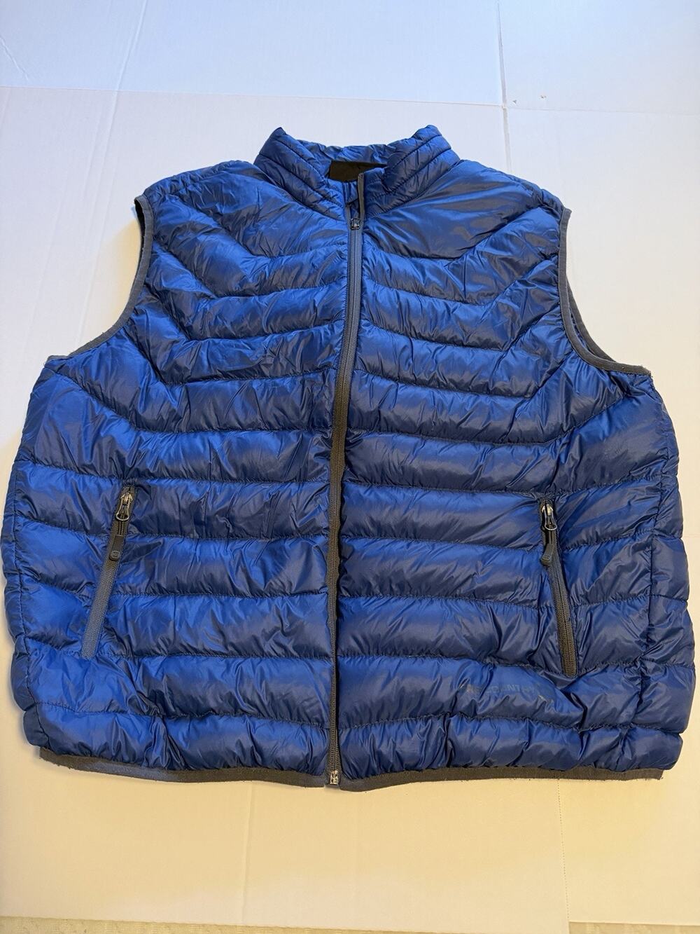 Free Country men’s bright blue nylon shell puffer Down vest Sz XXL
